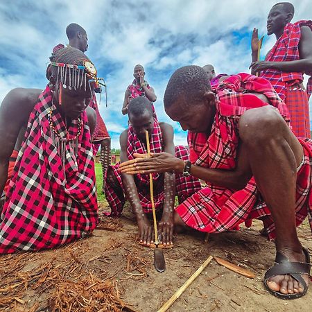 Leruk Maasai Mara Camp Hotel Sekenani Ngoại thất bức ảnh