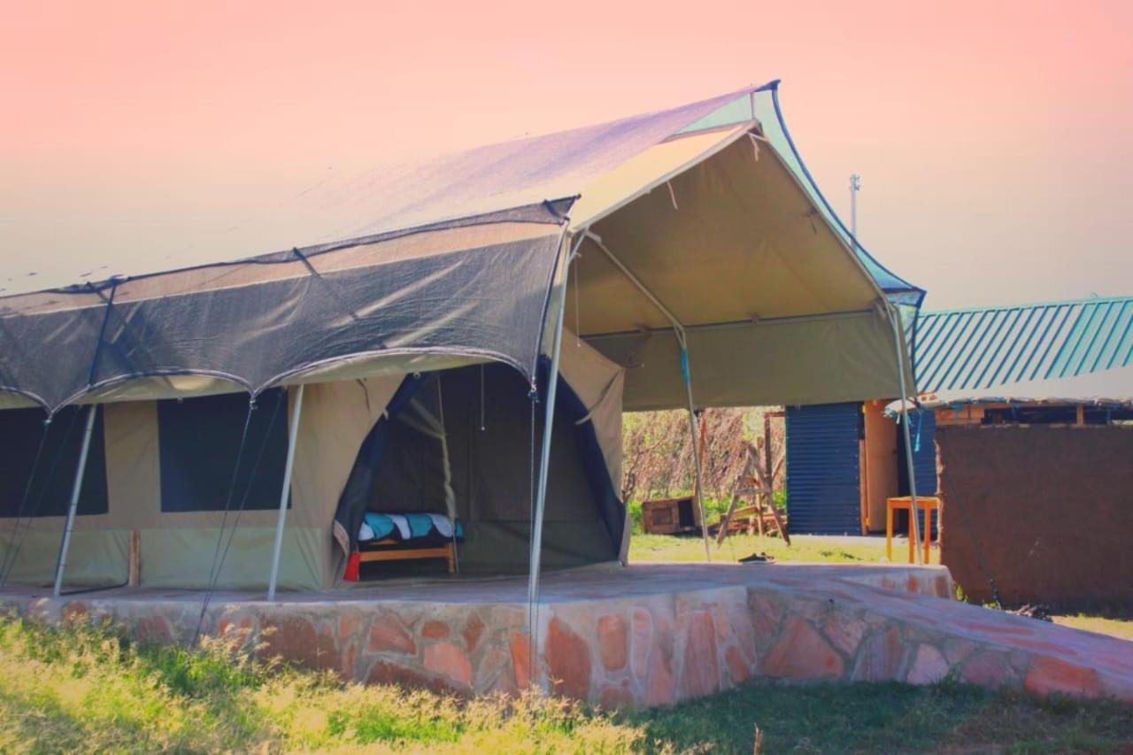 Leruk Maasai Mara Camp Hotel Sekenani Ngoại thất bức ảnh